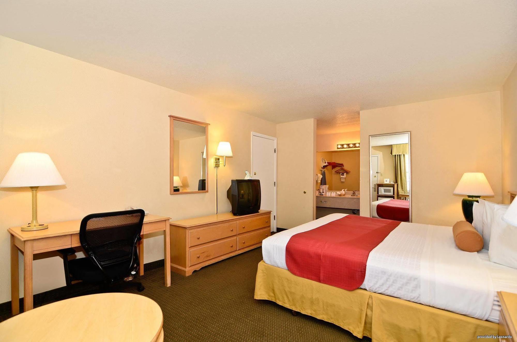Best Western Horizon Inn Medford Room photo